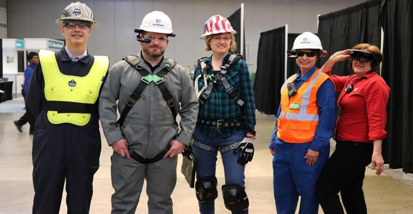 industrial-wearable-fashion-show-editors