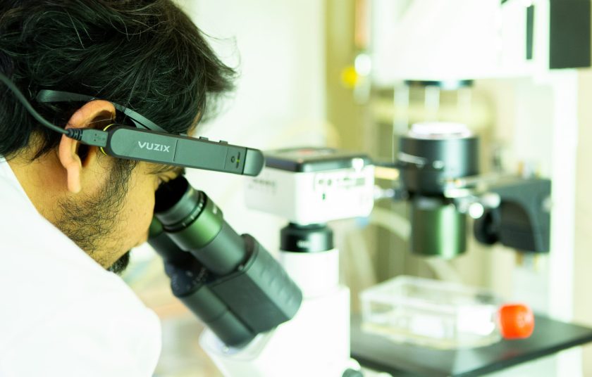 VuzixAugmentedRealityGlasses_SciarCompany-2136x1364
